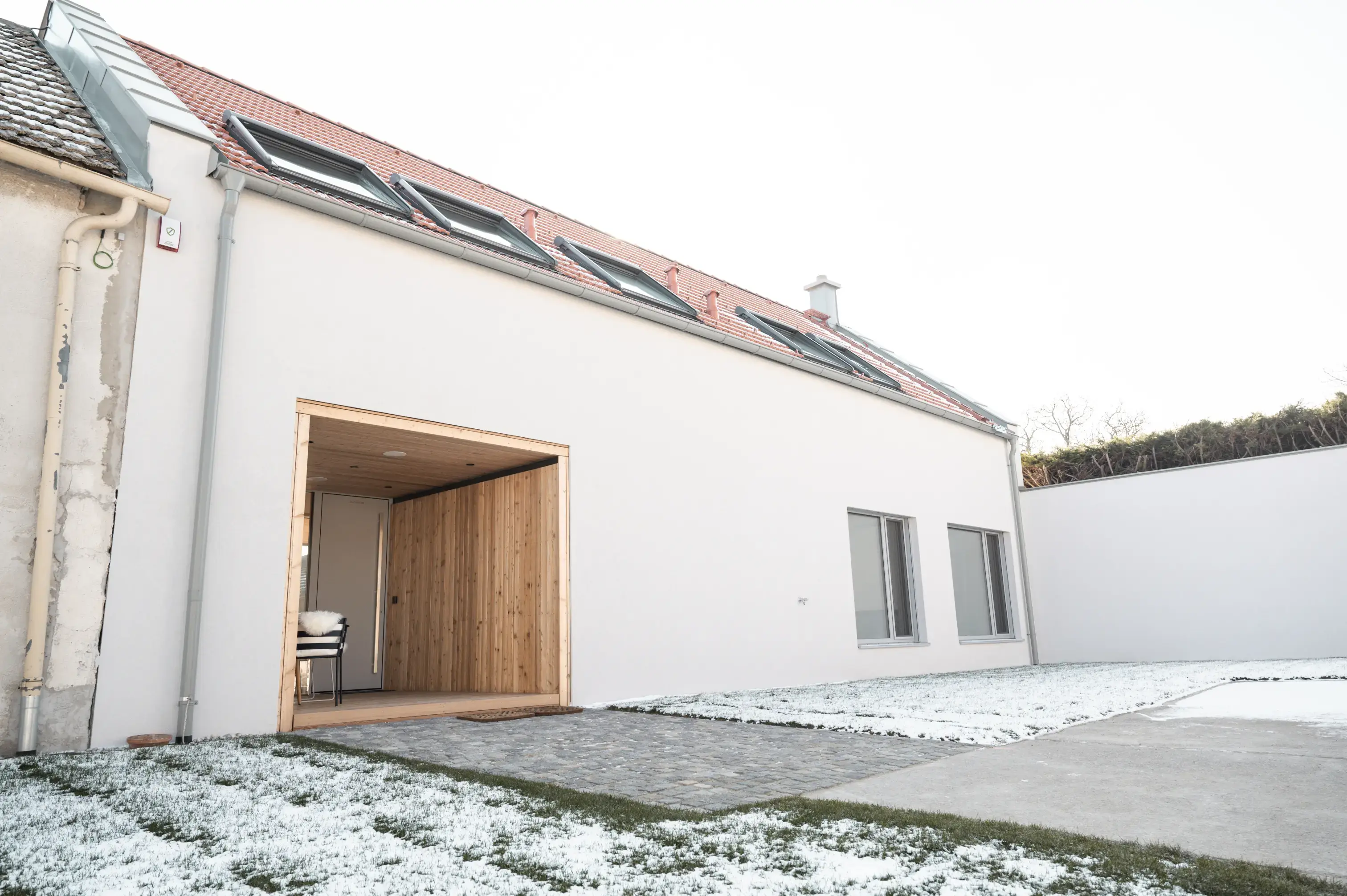 Courtyard 75