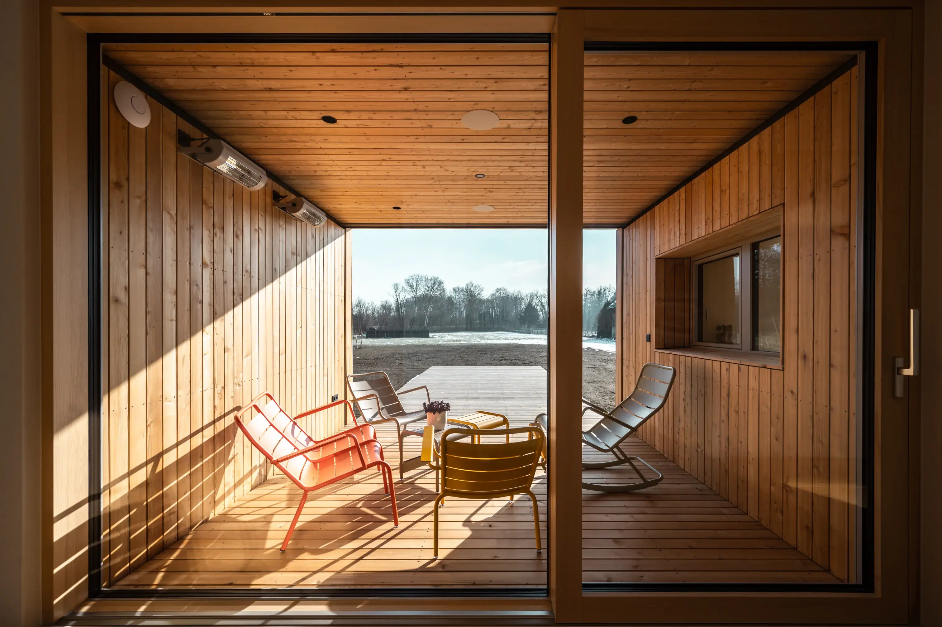 Courtyard 75