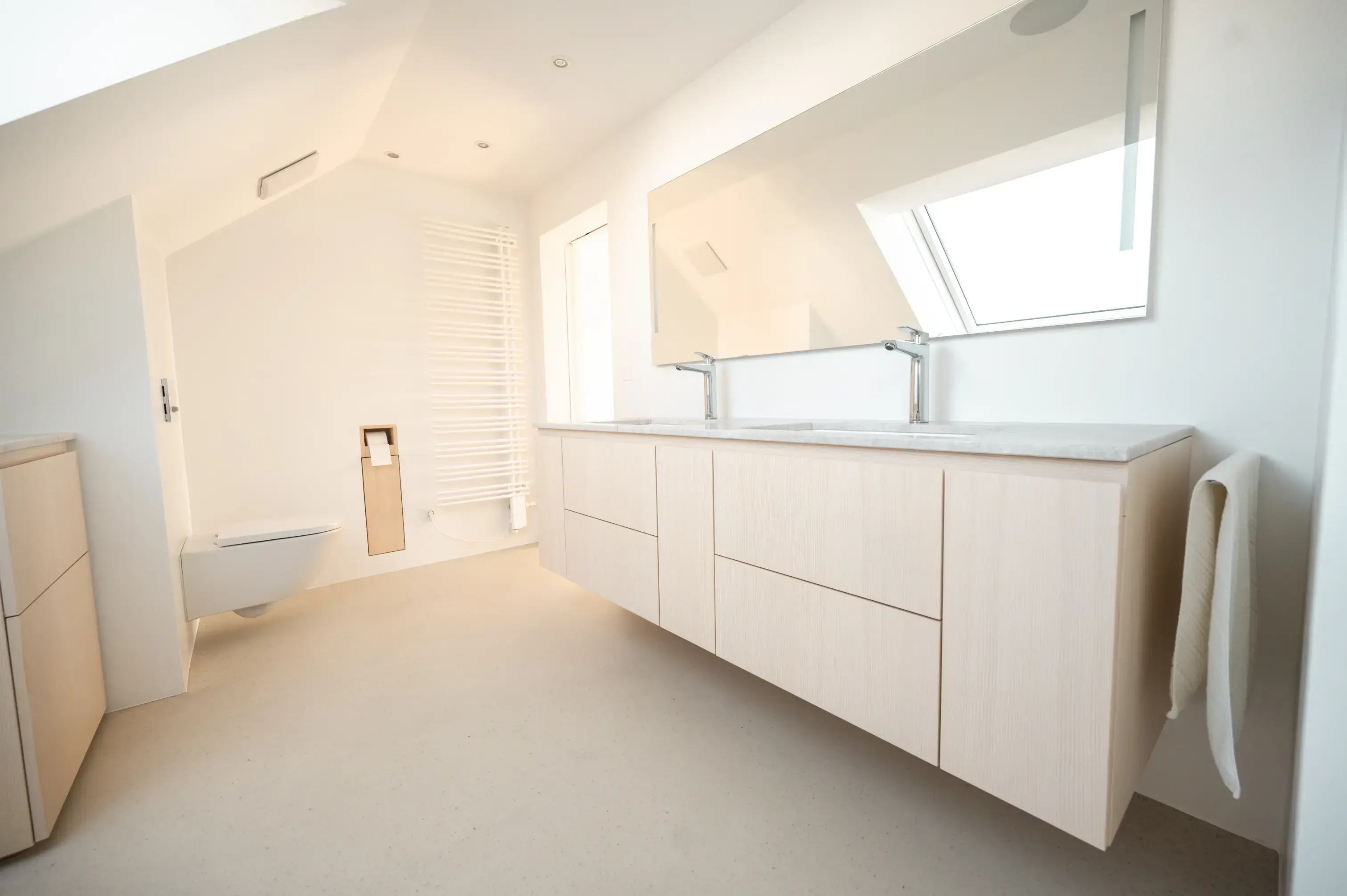 Courtyard 75